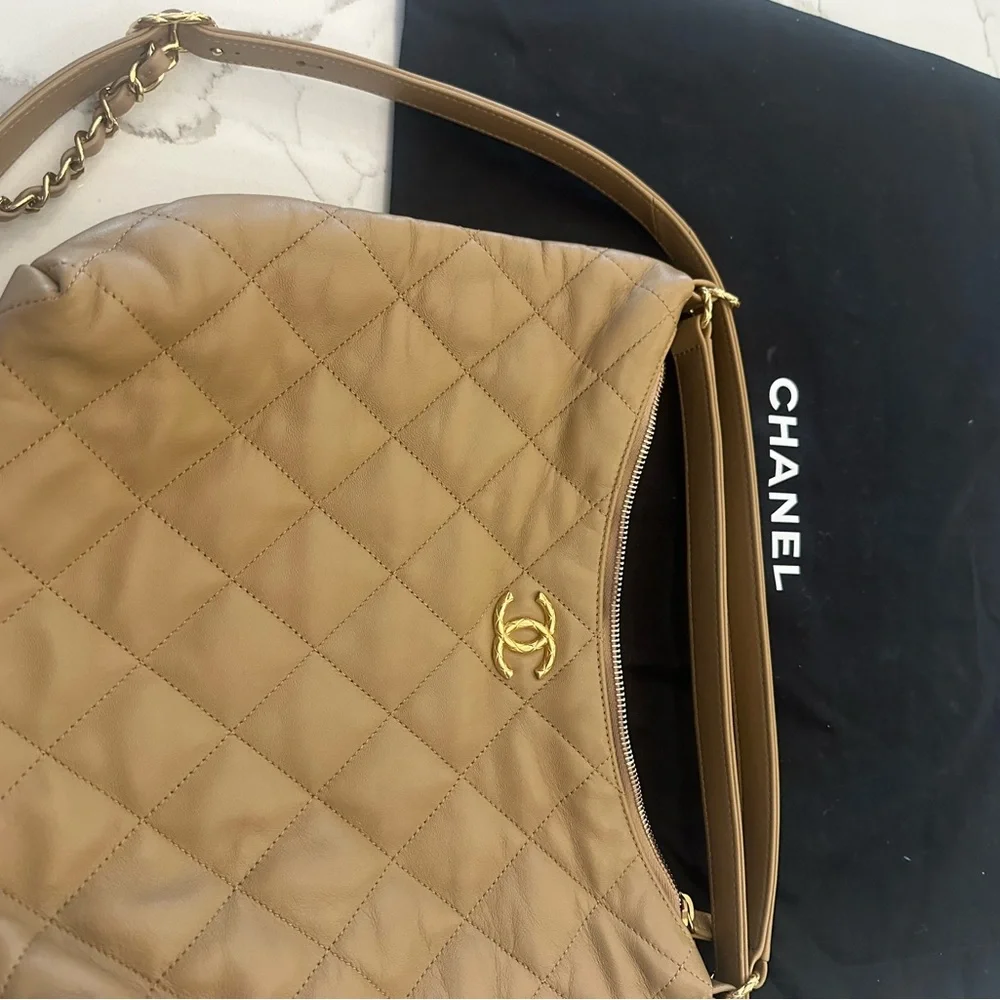 Chanel backpack - Picture 12 of 13